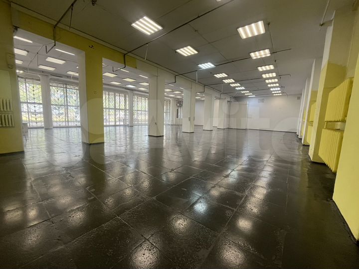 Торговая площадь, 200 м²