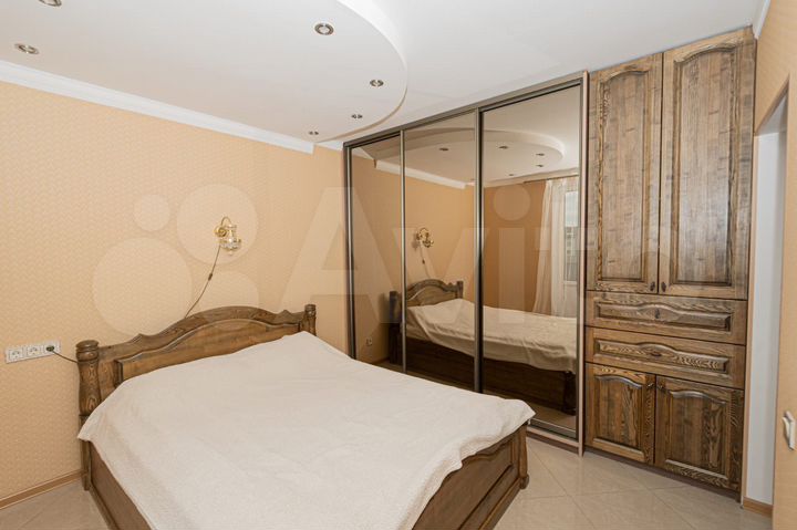 2-к. квартира, 58 м², 8/9 эт.