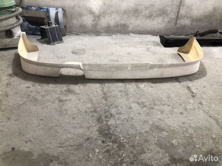 Губа на задний бампер subaru impreza 2000-2007