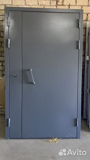 Дверь входная металлическая