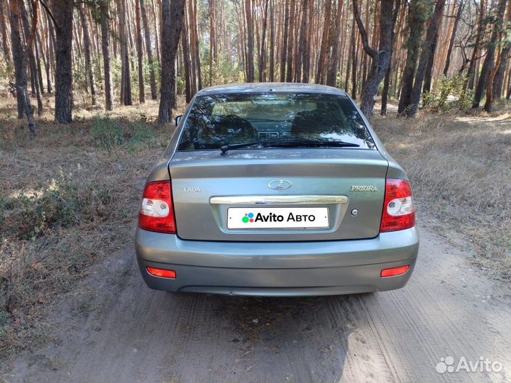 LADA Priora 1.6 МТ, 2010, 180 000 км