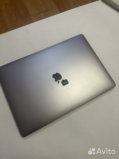 MacBook Pro 16’ / 2019 / i9 / 1TB