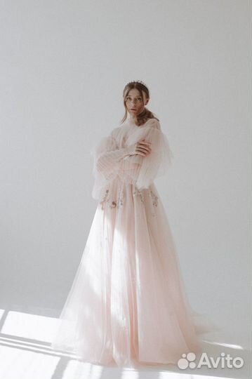 Дизайнер свадебных и вечерних платьев (пошив)