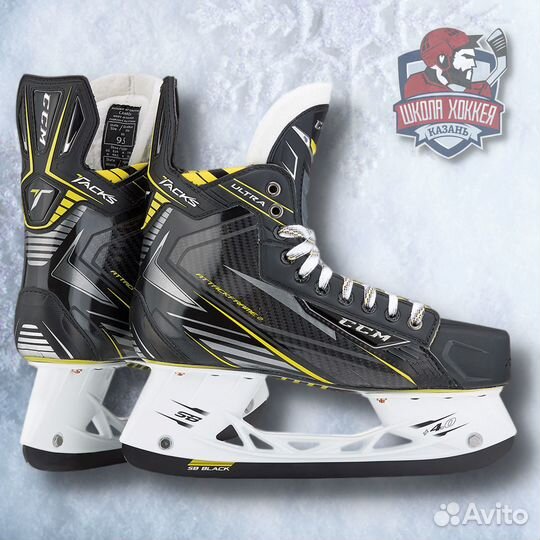 Коньки хоккейные 9,5ee Новые CCM Ultra Tacks