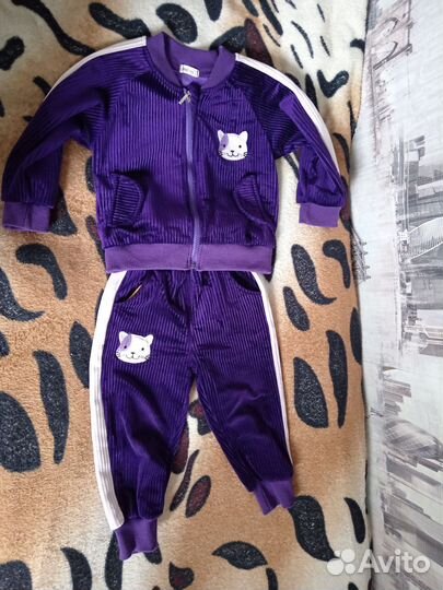 Велюровый костюм для девочки
