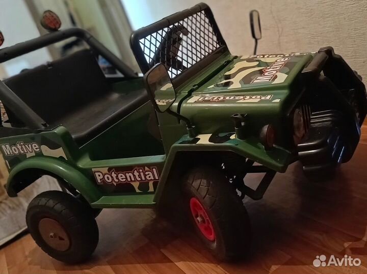 Детская машина на аккумуляторе
