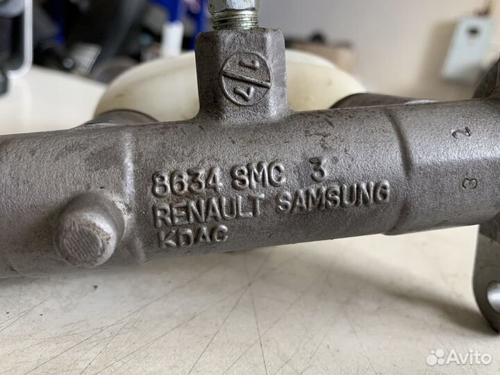 Цилиндр тормозной главный Nissan Almera Classic