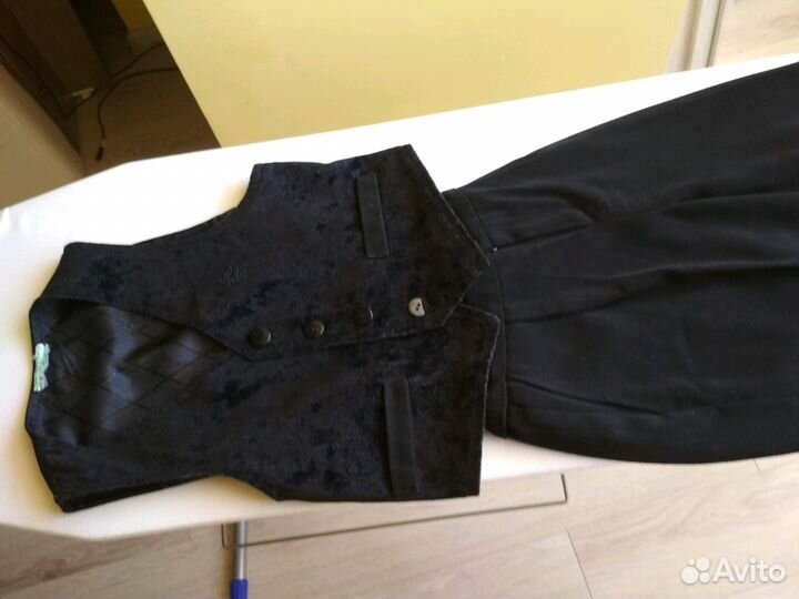 Костюм жилет и брюки