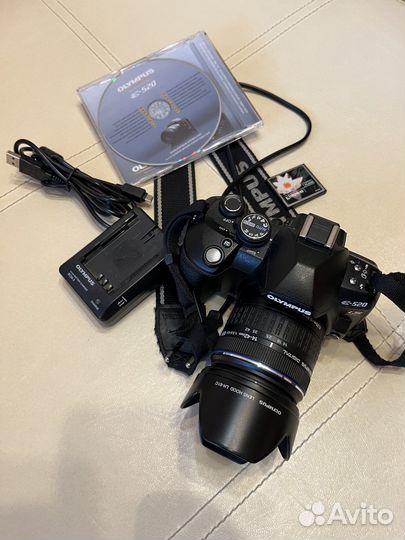 Olympus E-520