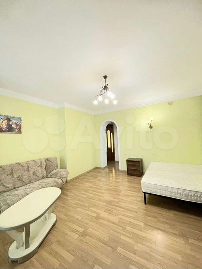 3-к. квартира, 67 м², 2/4 эт.