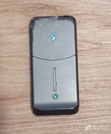 Sony Ericsson W580i