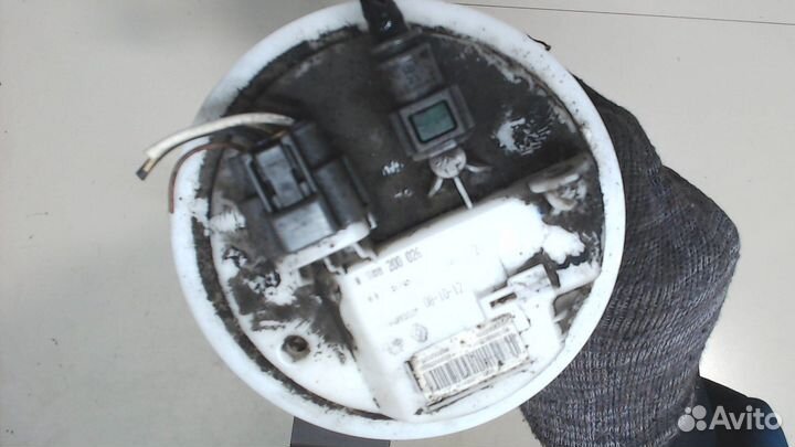 Насос топливный электрический Renault Megane 3 200