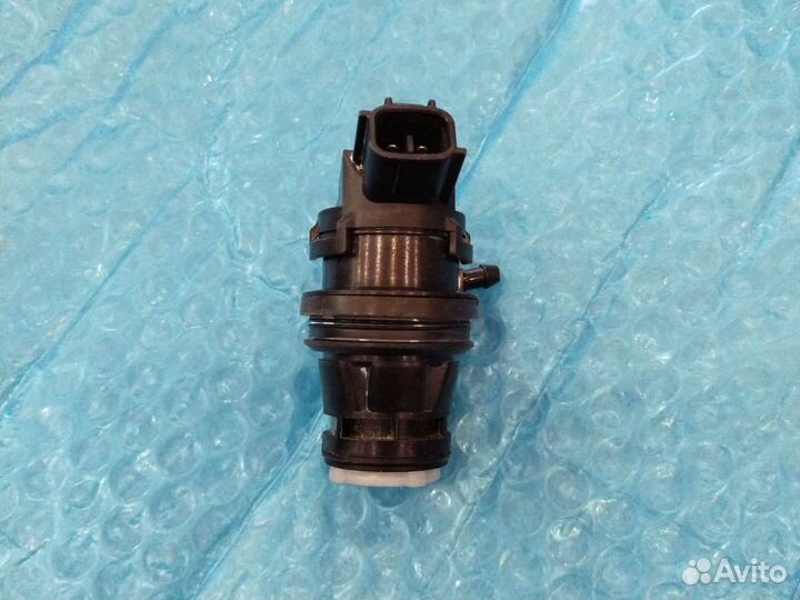 Прадо 150 Насос омывателя лобового стекла Оригинал