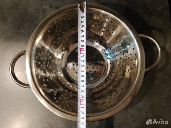 Дуршлаг из нержавеющей стали диаметр 24 см