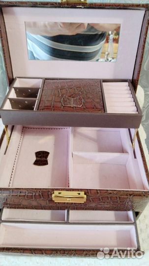 Шкатулка ларец