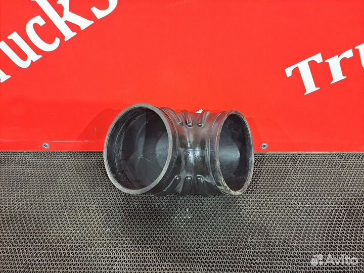 Патрубок воздушного фильтра