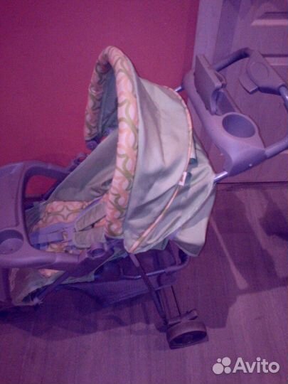 Отличную прогулочную коляску 