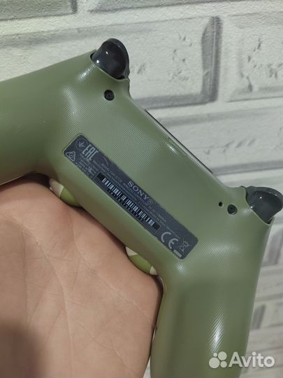 Оригинал dualshock 4 v2 ps4