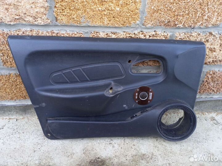 Обшивки, карты дверей ваз 2114, 2115, 2109