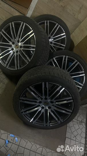 R21 Yokohama Geolandar I/T-S G073 295/35, PCD 5x130 DIA 71.5