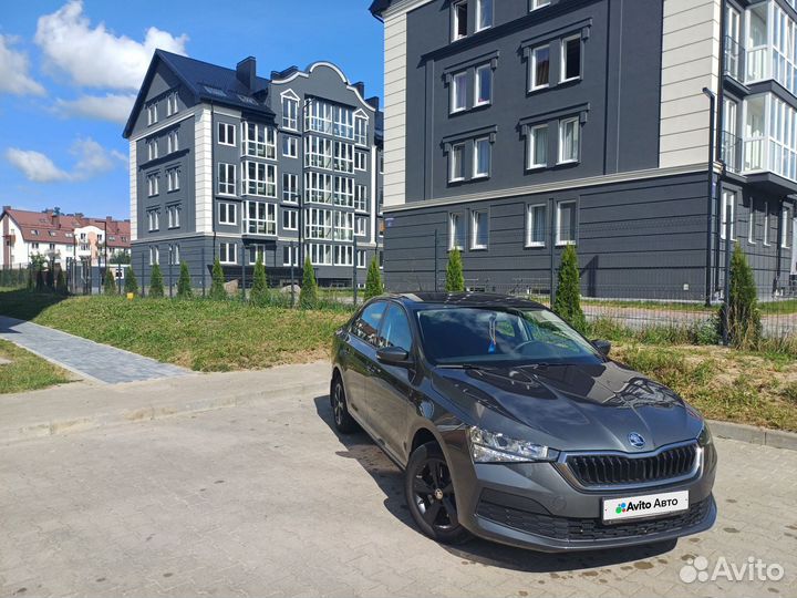 Skoda Rapid 1.6 AT, 2021, 65 000 км