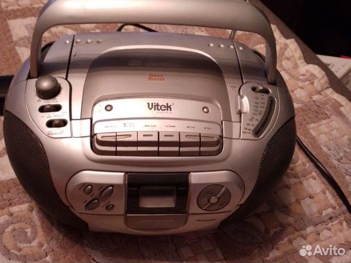 Магнитола Vitek
