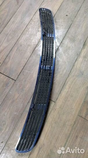 Решётка капота мерседес 211