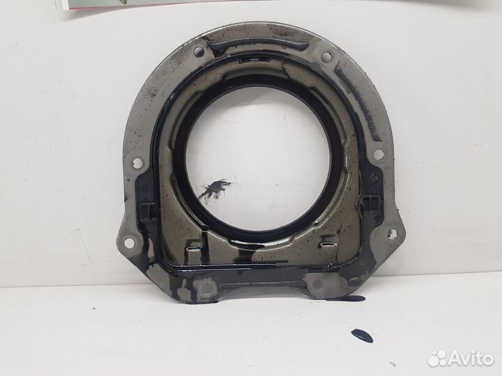 Крышка коленвала задняя 2.2 C8S1A