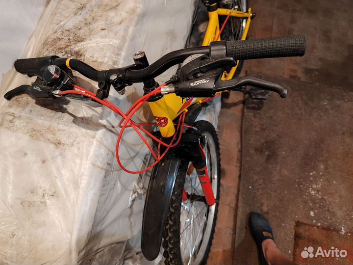 Велосипед скоростной подростковый