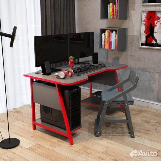Игровой компьютерный стол