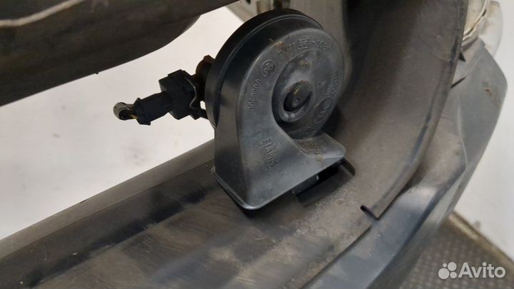 Рамка передняя Volvo S40 2004, 2008