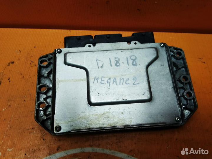Блок управления двигателем Renault Megane 2 (2002