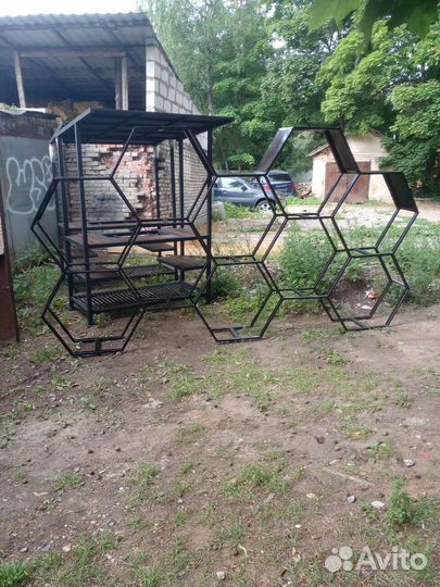 Дровница уличная