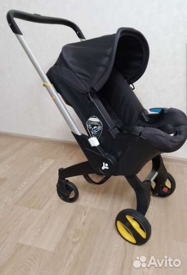 Прогулочная коляска с автолюлькой