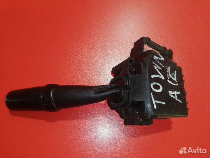 Переключатель стеклоочистителей Toyota Corolla