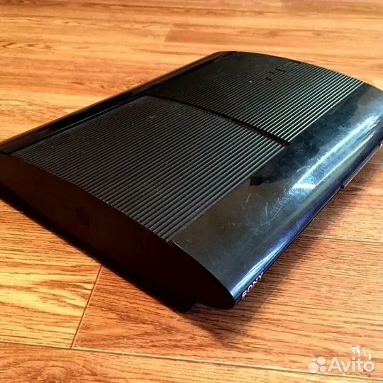 Sony playstation 3 прошитая и с двумя джостиками