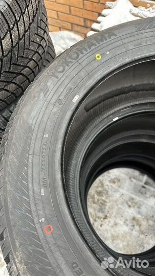 Yokohama Ice Guard IG65 265/45 R20 113T