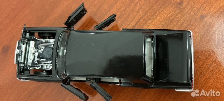 Автомобиль ZIL-115