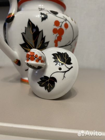 Лфз фарфор Красная смородина