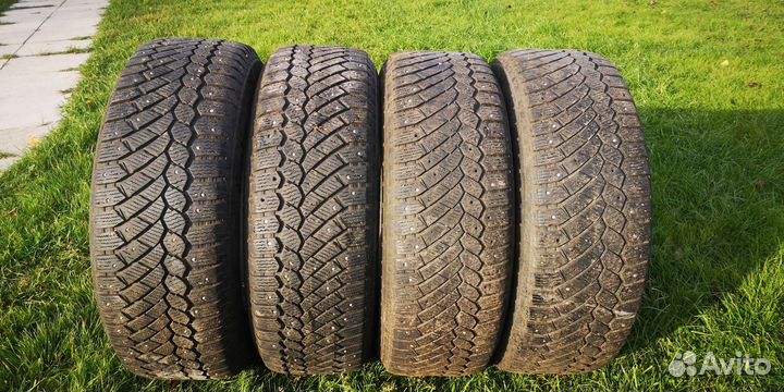 Continental Conti4x4IceContact 225/65 R17