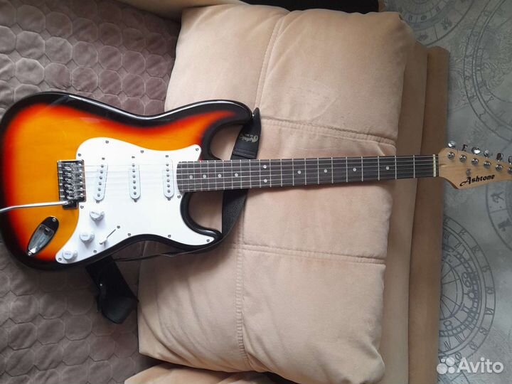 Электро гитара