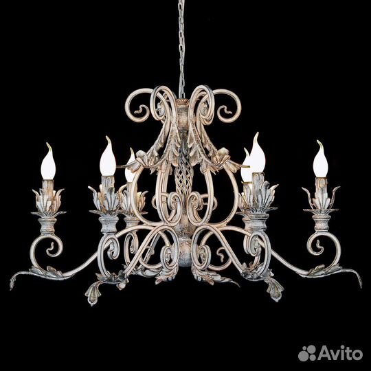 Люстра из ковки ручной работы