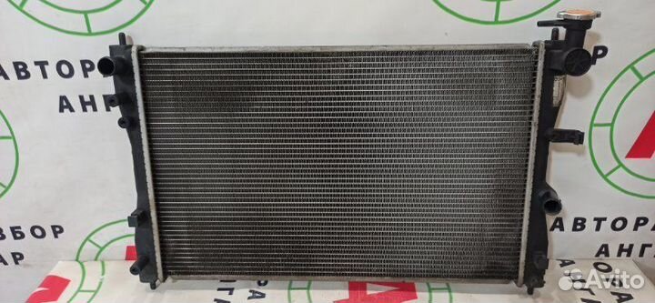 Радиатор охлаждения двигателя Mitsubishi Colt Z34A