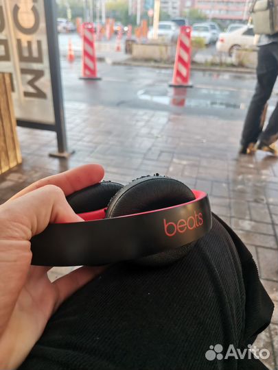 Beats solo 3 wireless