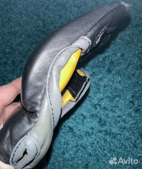 Перчатки Everlast MMA