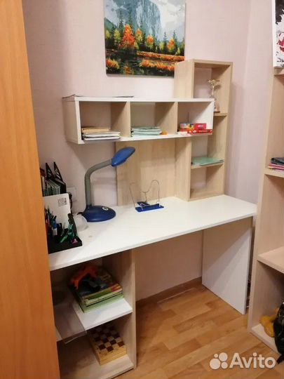 Стол письменный