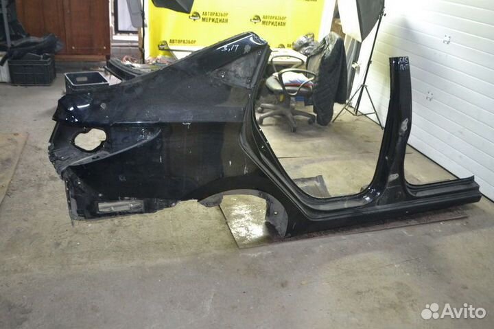 Hyundai Solaris Крыло заднее правое с порогом