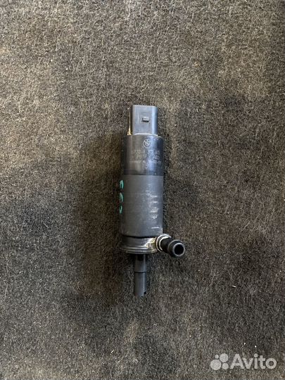 Моторчик омывателя фар BMW e39 e60 e63 e65 X5