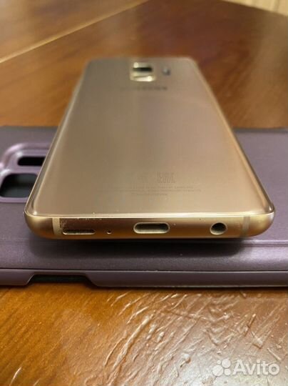 Samsung Galaxy S9, 4/64 ГБ
