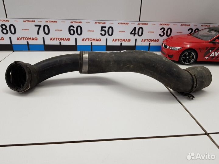 Патрубок радиатора верхний левый (Porsche Cayenne)